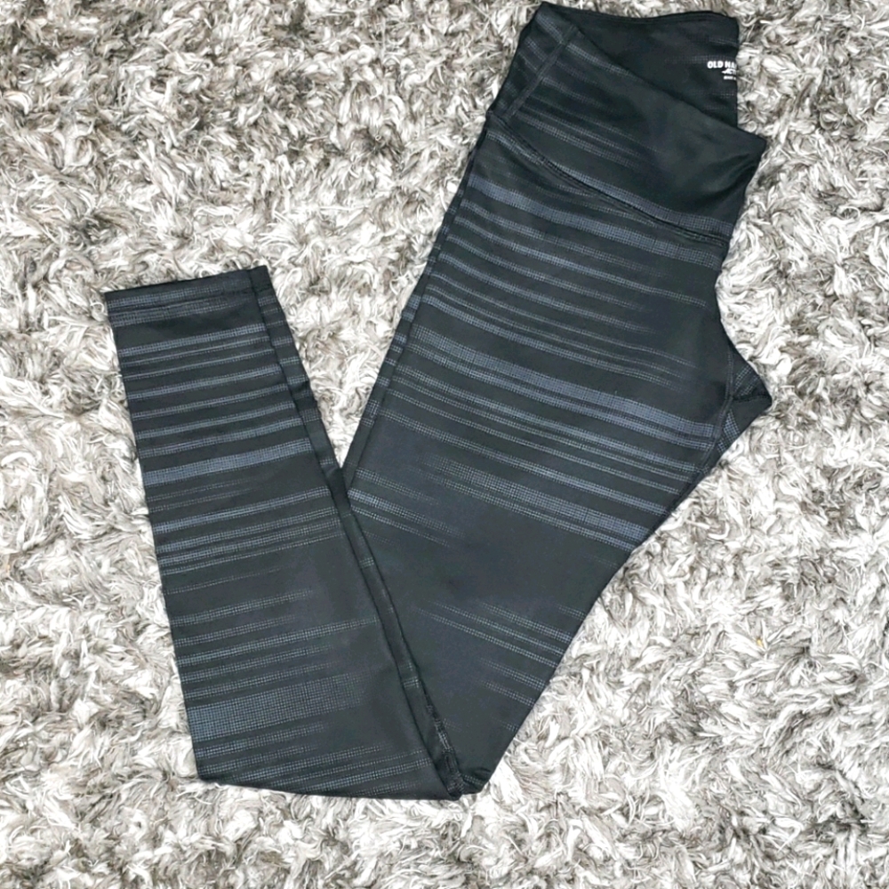2/$15 old navy full length black active leggings